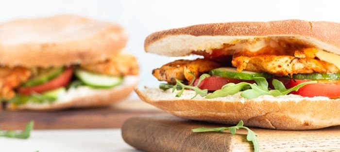 Mediterraan broodje kip