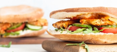 Mediterraan broodje kip